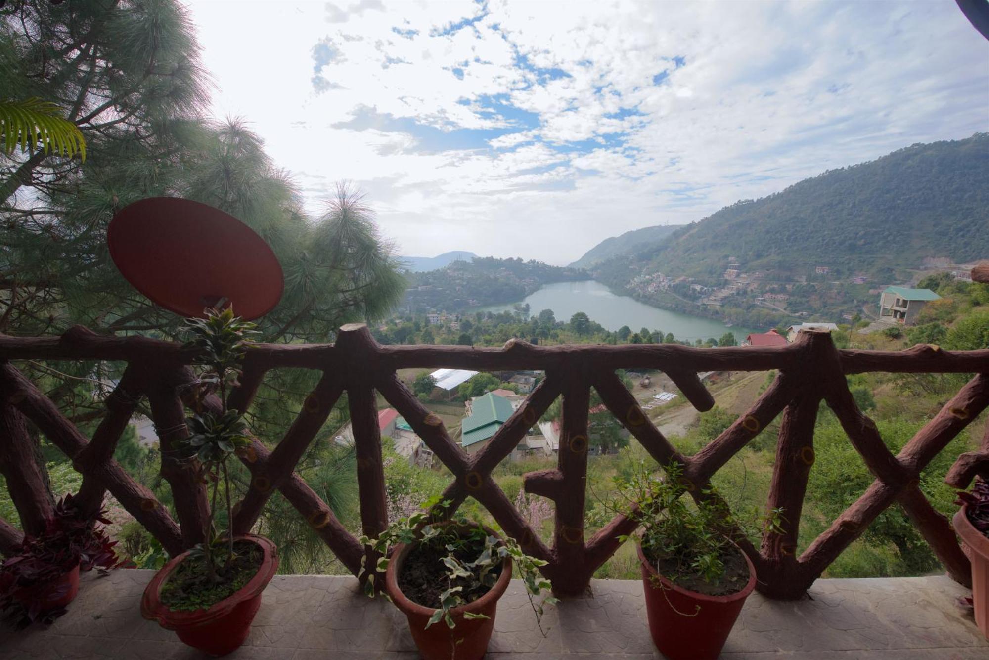 Apartmán Magpie Retreat Bhīm Tāl Pokoj fotografie